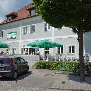 Hotel-Restaurant Goldenes Schiff